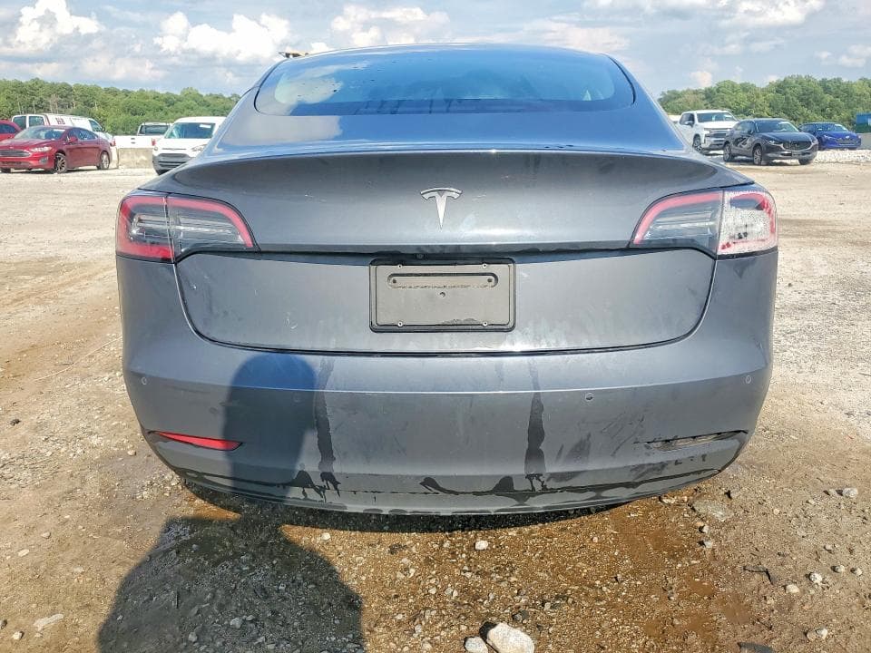 2022 TESLA MODEL 3 6