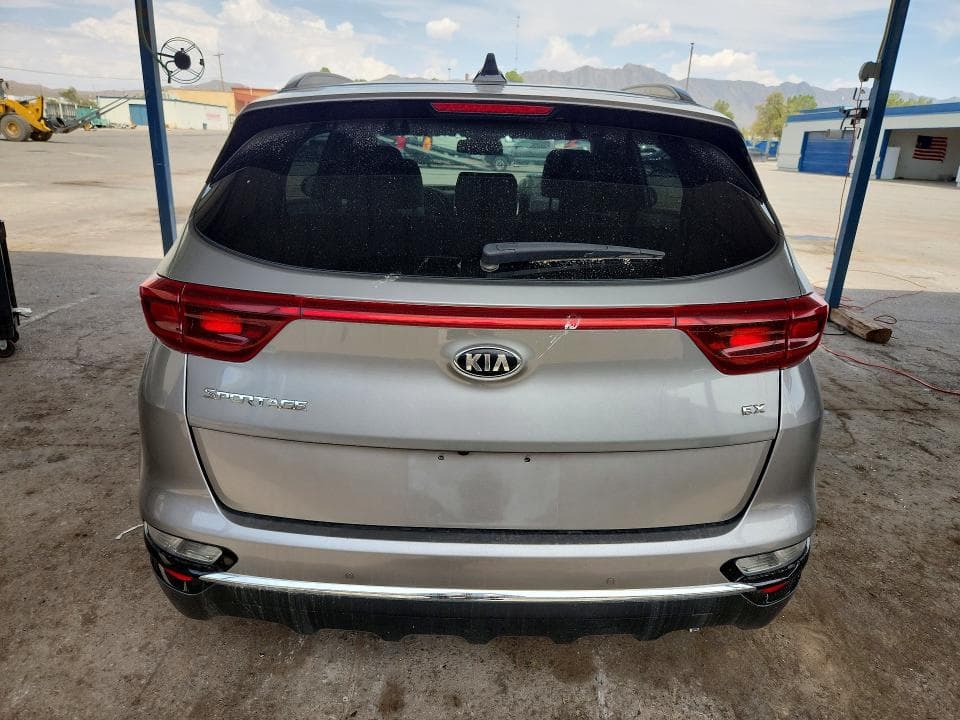 2022 KIA SPORTAGE EX 6