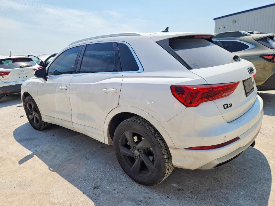 2019 AUDI Q3 PREMIUM 2