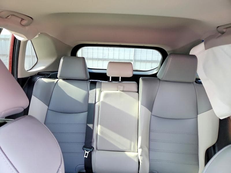 2024 TOYOTA RAV4 XLE PREMIUM 10