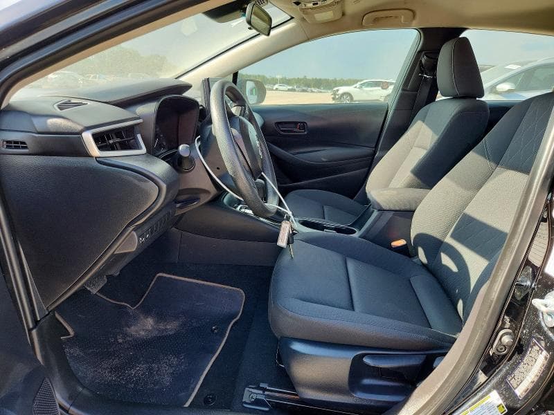 2025 TOYOTA COROLLA LE 7
