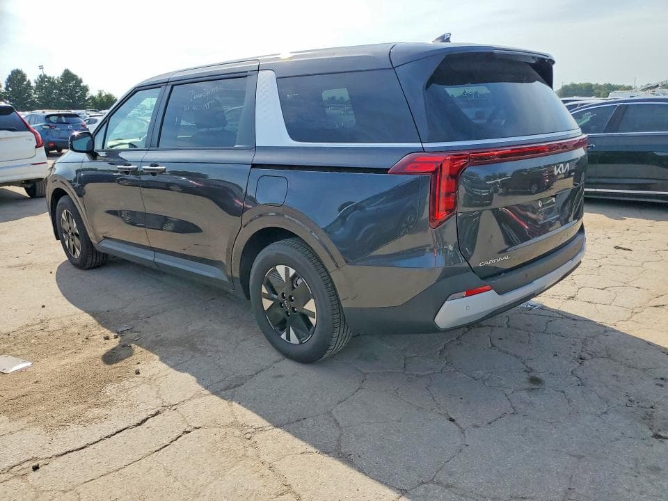 2026 KIA CARNIVAL LXS 2