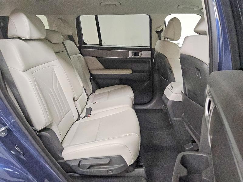 2026 HYUNDAI SANTA FE SEL 11