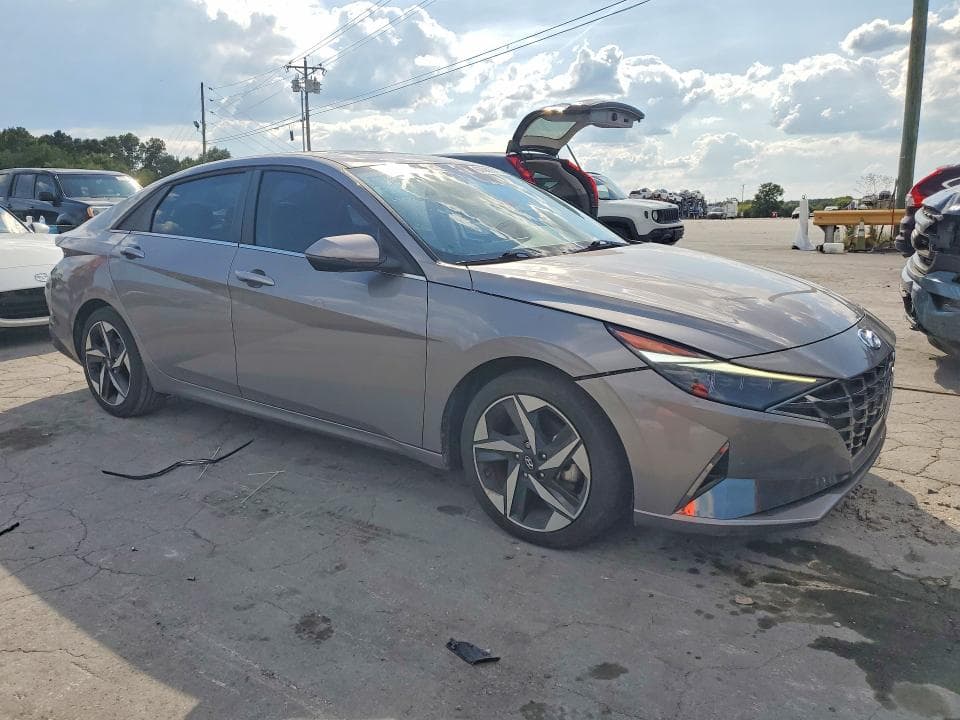 2023 HYUNDAI ELANTRA LIMITED 4