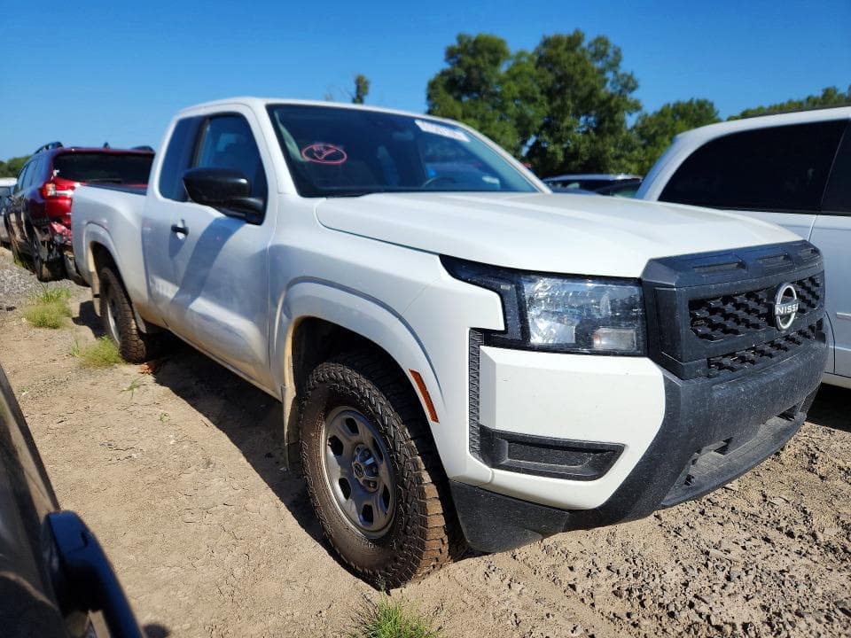 2025 NISSAN FRONTIER S 4