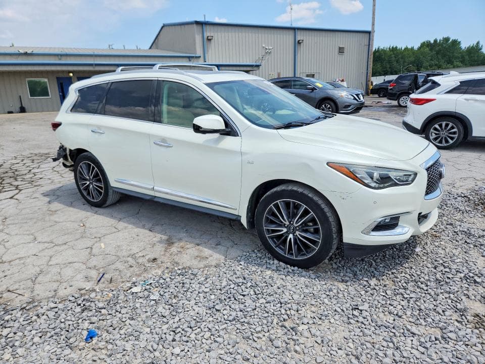 2019 INFINITI QX60 LUXE 4