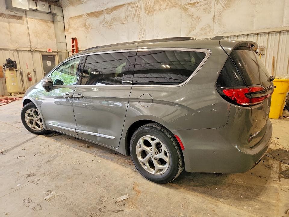 2022 CHRYSLER PACIFICA LIMITED 2