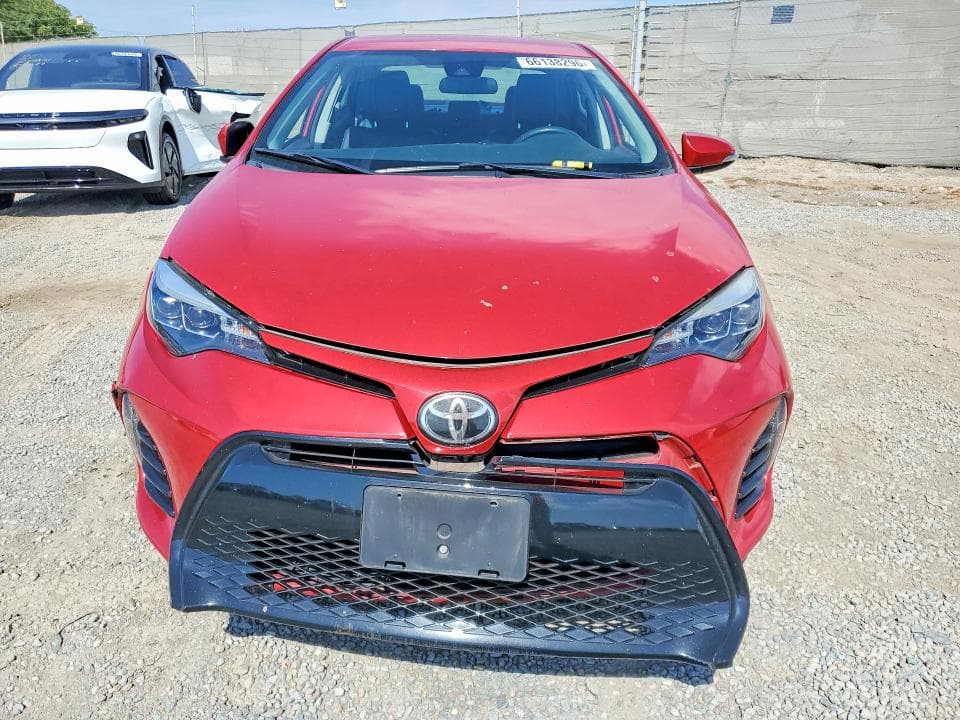 2017 TOYOTA COROLLA SE 5
