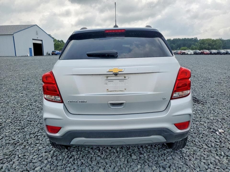 2018 CHEVROLET TRAX 1LT 6
