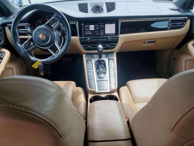2020 PORSCHE MACAN 8