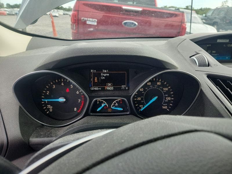 2017 FORD ESCAPE SE 9