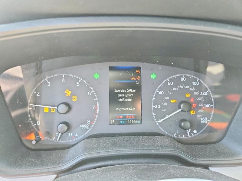 2024 TOYOTA COROLLA SE 9