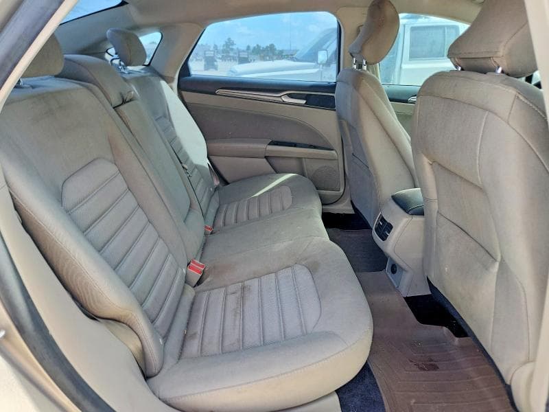 2018 FORD FUSION SE 10