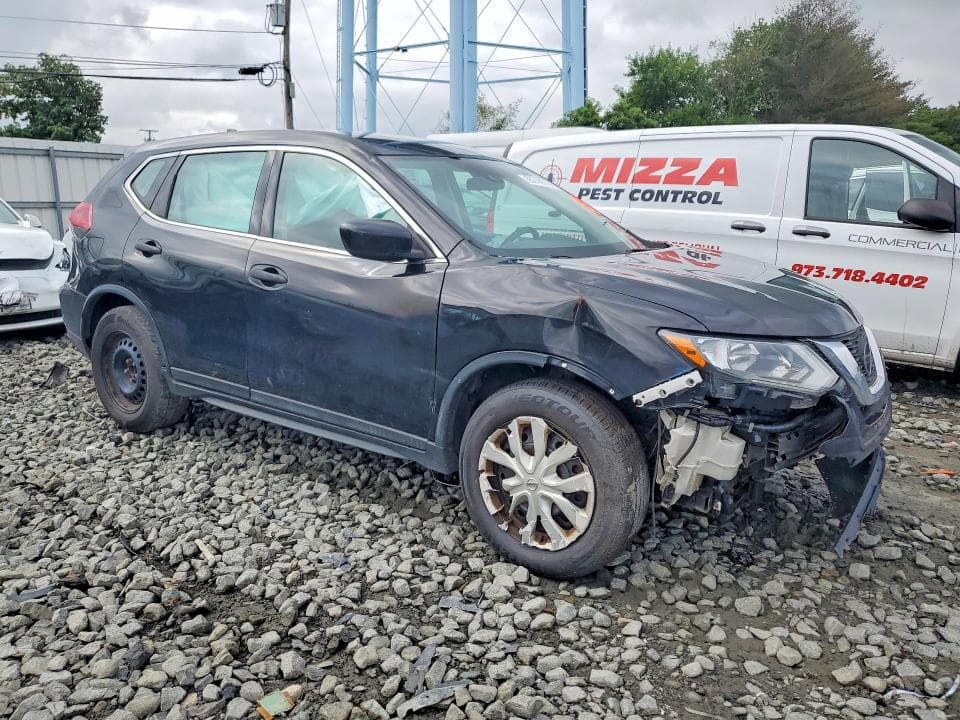 2019 NISSAN ROGUE S 4
