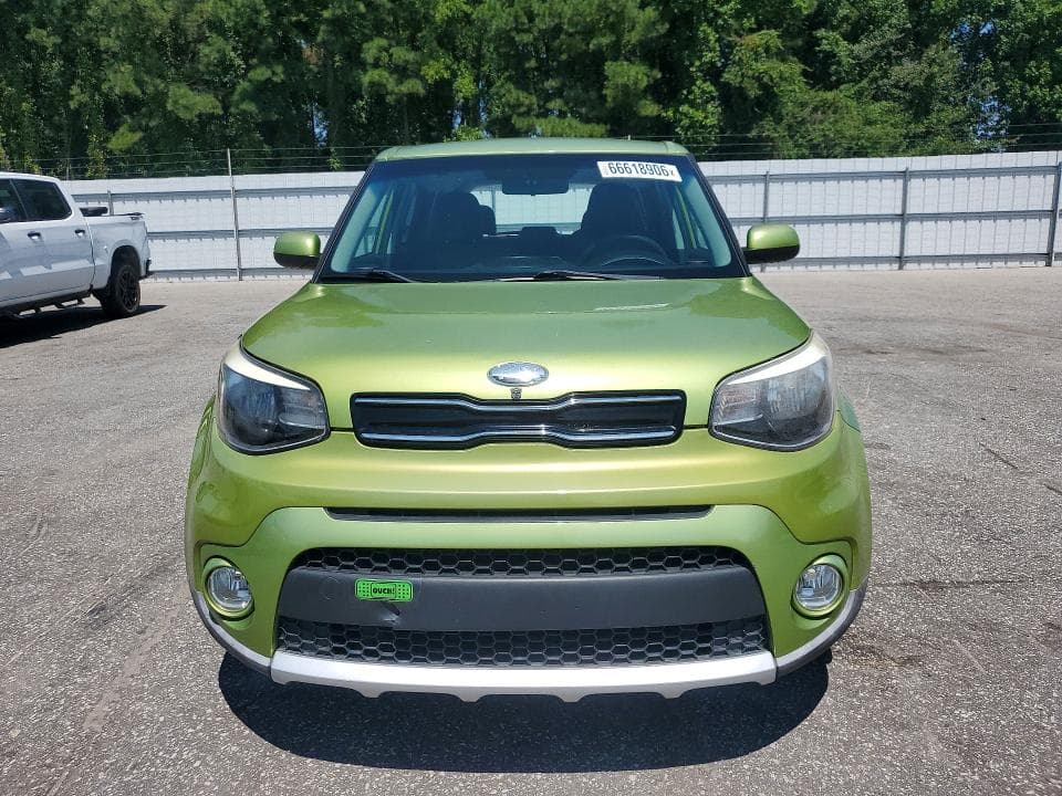 2017 KIA SOUL + 5