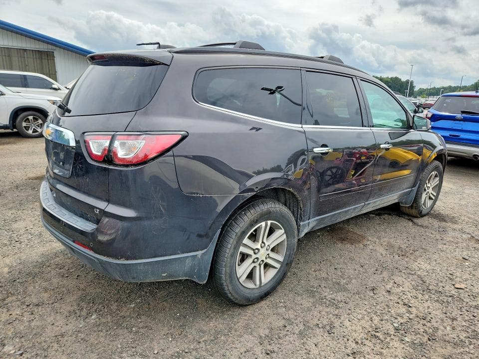 2017 CHEVROLET TRAVERSE LT 3