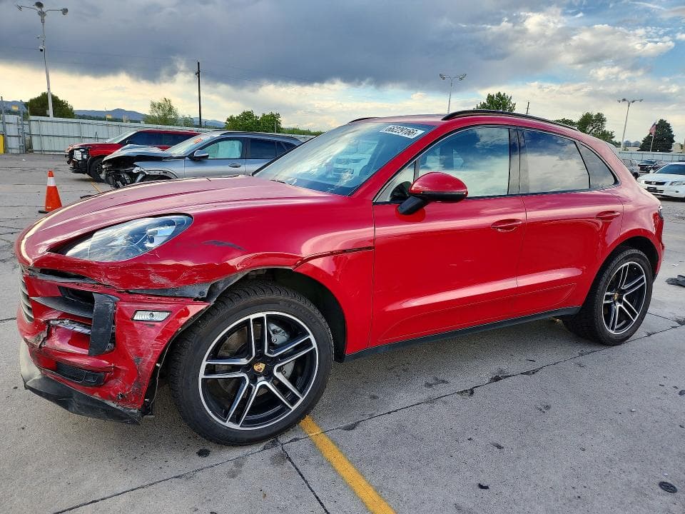 2020 PORSCHE MACAN S - 1