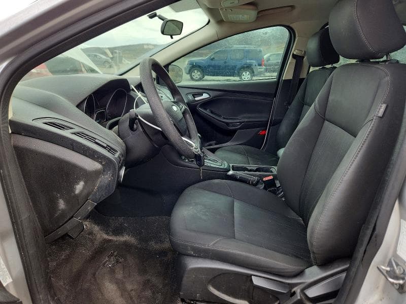 2017 FORD FOCUS SE 7