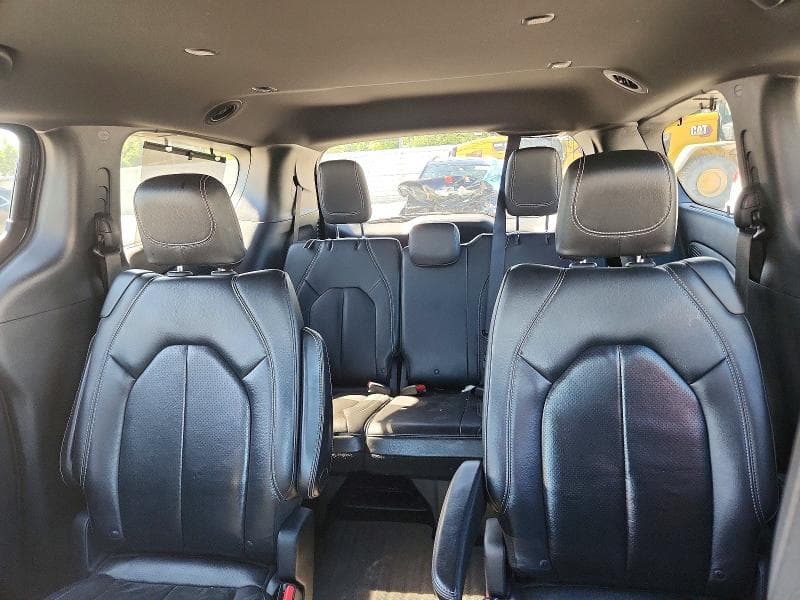 2018 CHRYSLER PACIFICA TOURING L PLUS 10