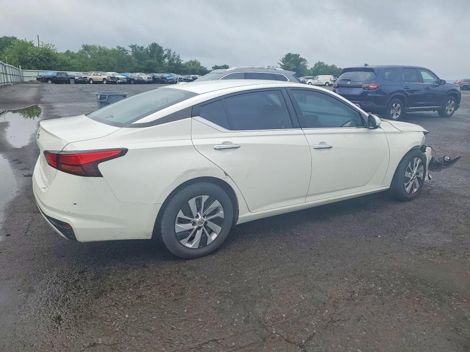2020 NISSAN ALTIMA S 3