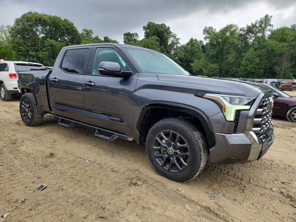 2024 TOYOTA TUNDRA PLATINUM 4