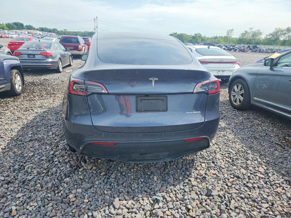2023 TESLA MODEL Y 6