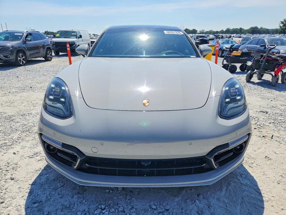 2022 PORSCHE PANAMERA BASE 5