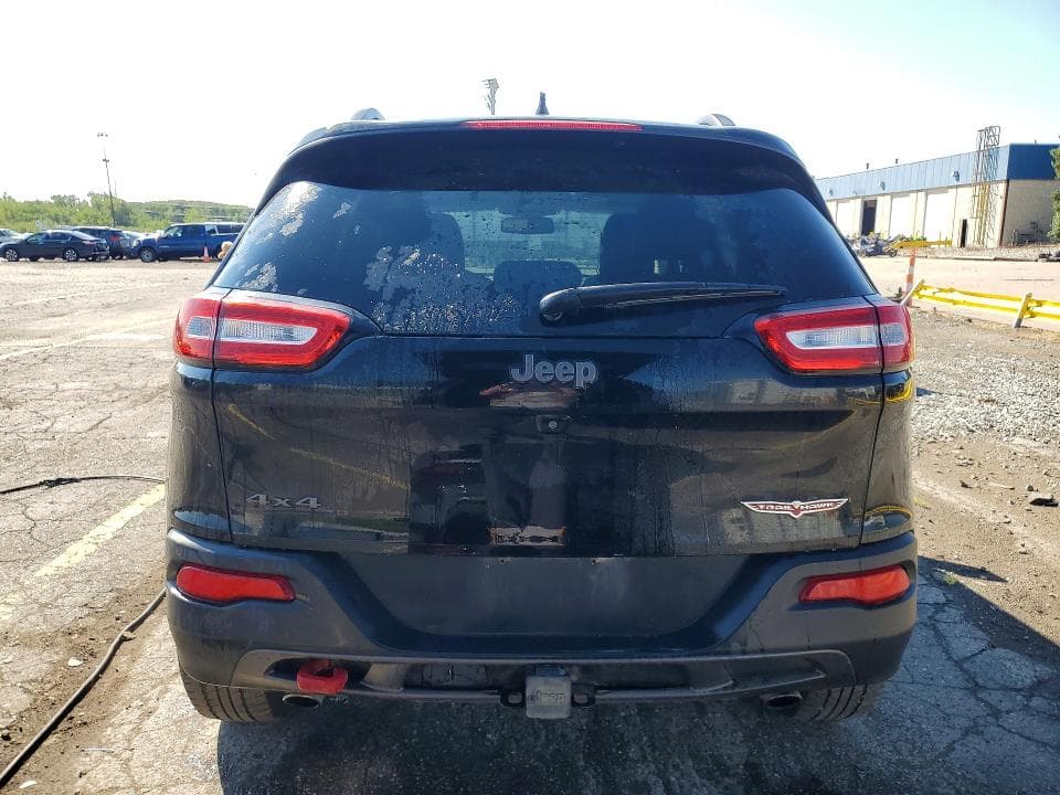 2017 JEEP CHEROKEE TRAILHAWK 6
