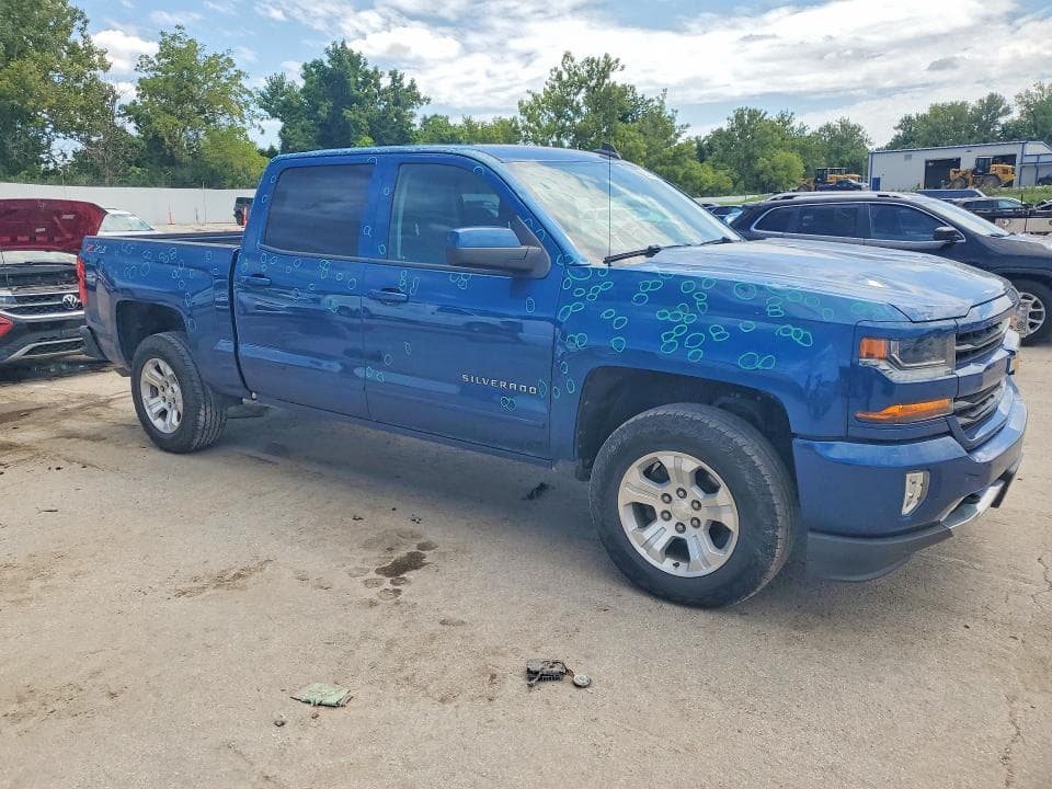2018 CHEVROLET SILVERADO K1500 LT 4