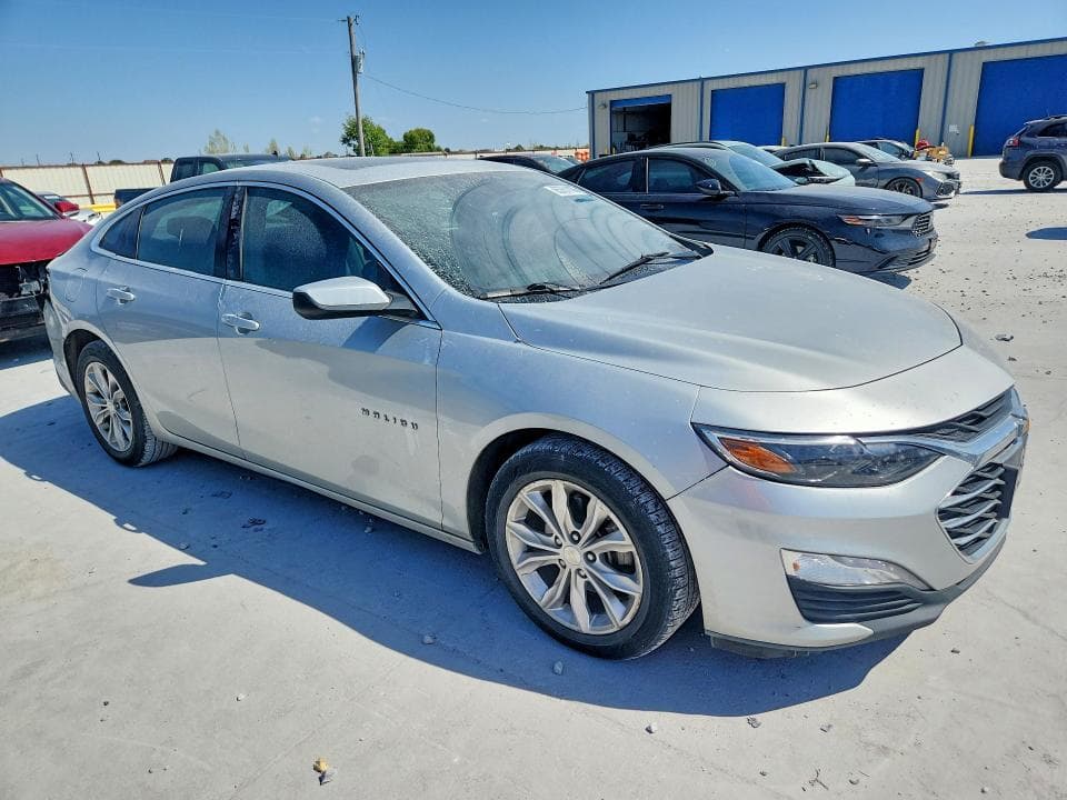 2020 CHEVROLET MALIBU LT 4