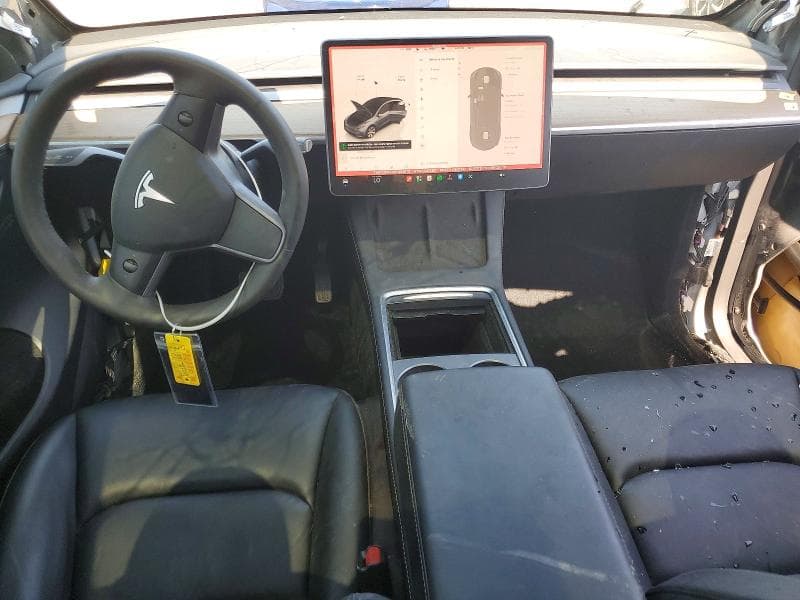 2023 TESLA MODEL Y 8