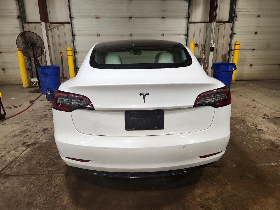 2021 TESLA MODEL 3 6