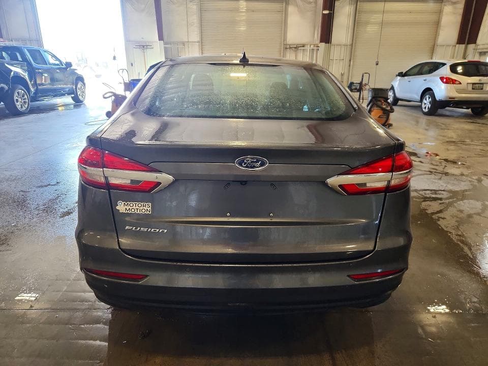 2020 FORD FUSION SE 6