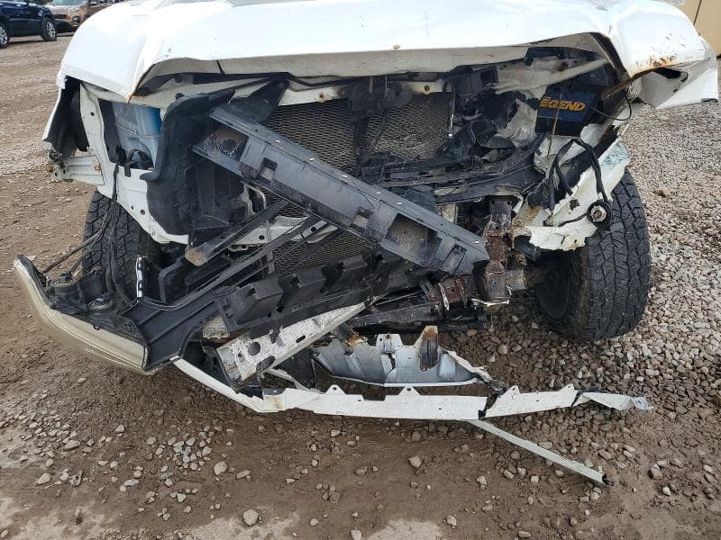 2018 TOYOTA TACOMA SR 11