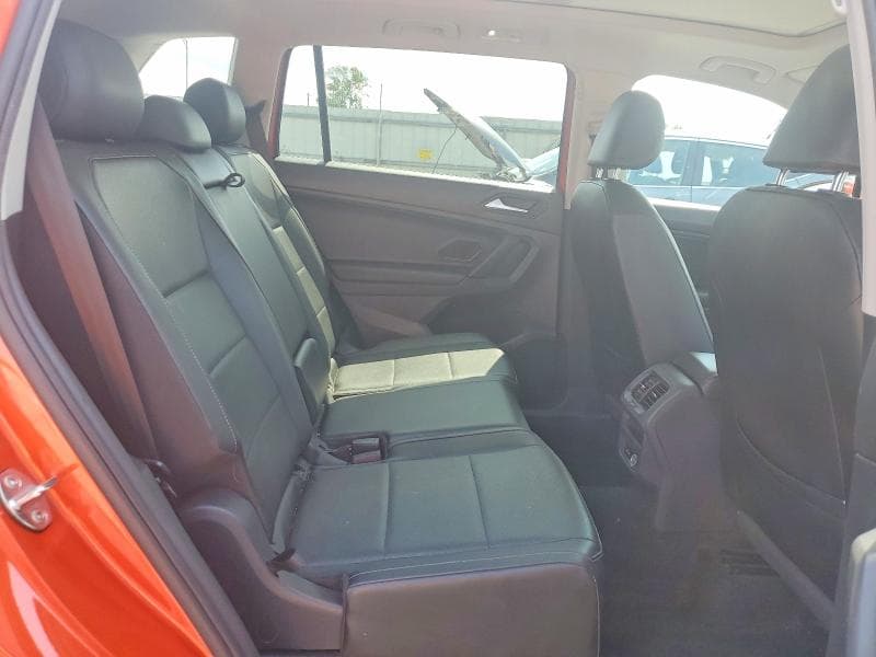 2019 VOLKSWAGEN TIGUAN SE 11