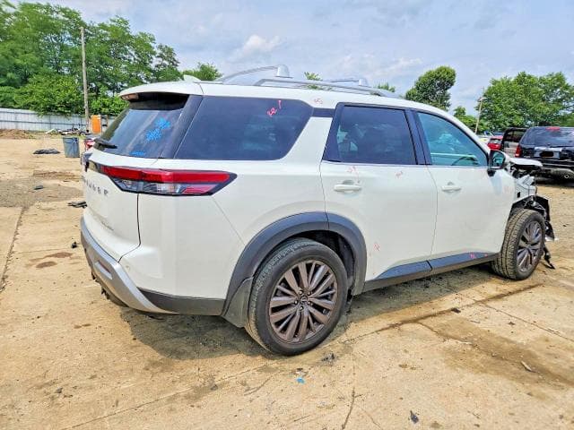 2024 NISSAN PATHFINDER SL 3