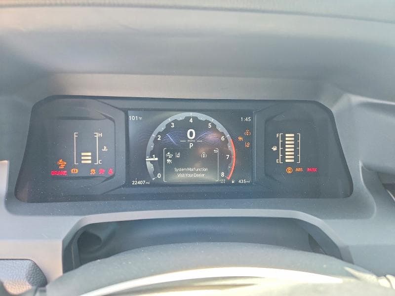 2025 TOYOTA TACOMA SR5 9