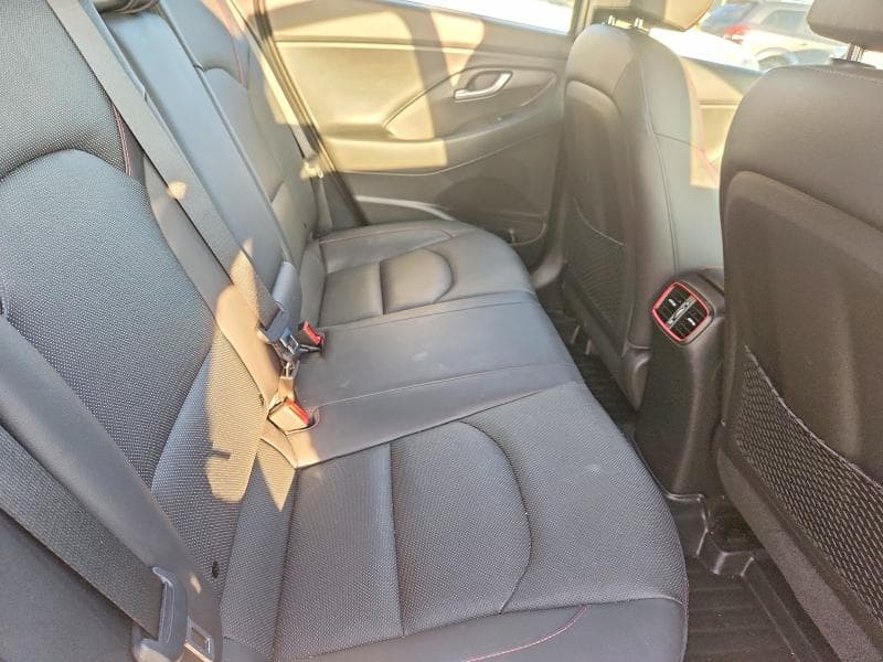 2018 HYUNDAI ELANTRA GT SPORT 10
