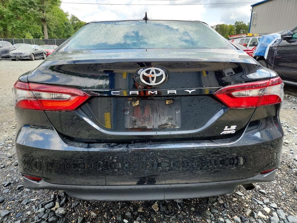 2021 TOYOTA CAMRY LE 6