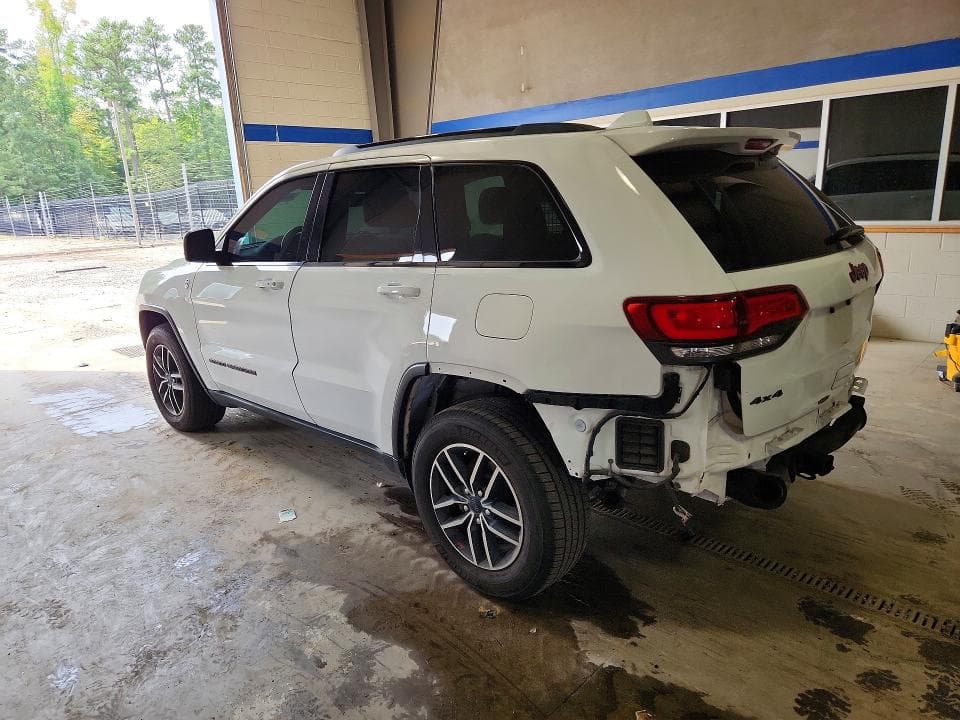 2020 JEEP GRAND CHEROKEE TRAILHAWK 2