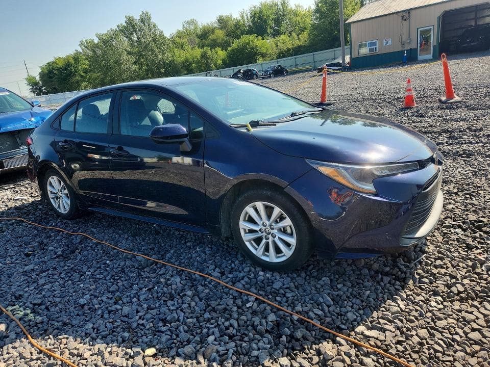 2024 TOYOTA COROLLA LE 4