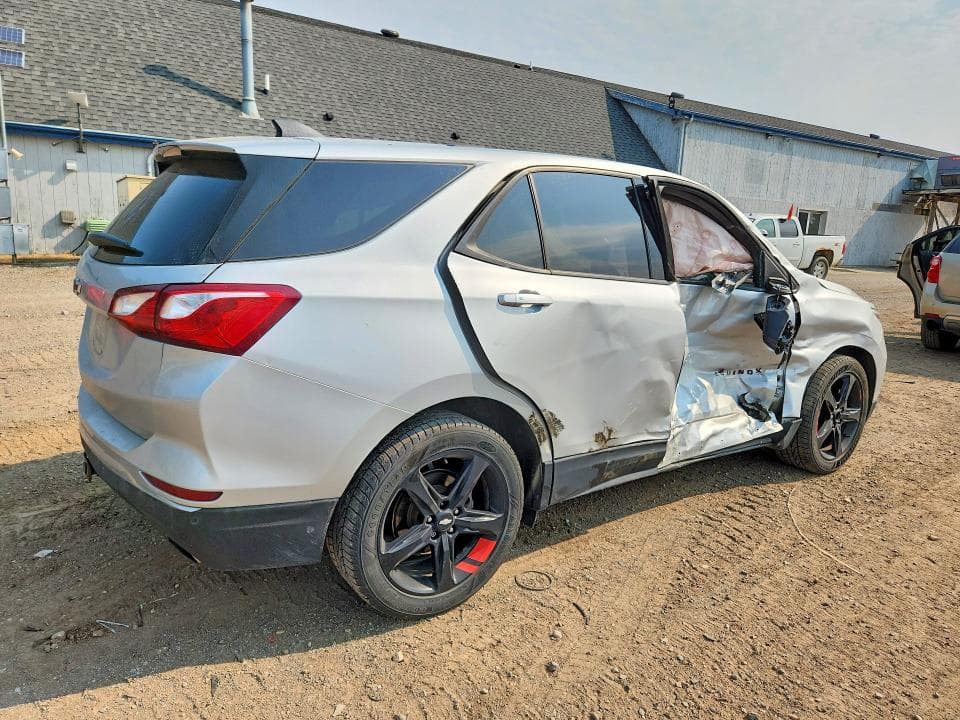 2019 CHEVROLET EQUINOX LT 3