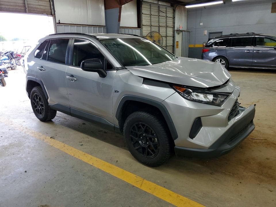 2021 TOYOTA RAV4 LE 4