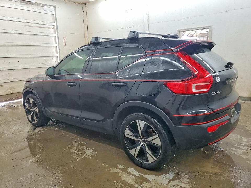 2021 VOLVO XC40 RECHARGE 2