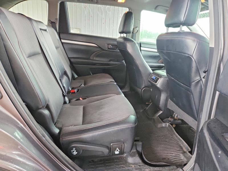 2018 TOYOTA HIGHLANDER LE PLUS 10