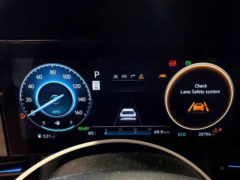 2025 HYUNDAI ELANTRA HYBRID SEL SPORT 9