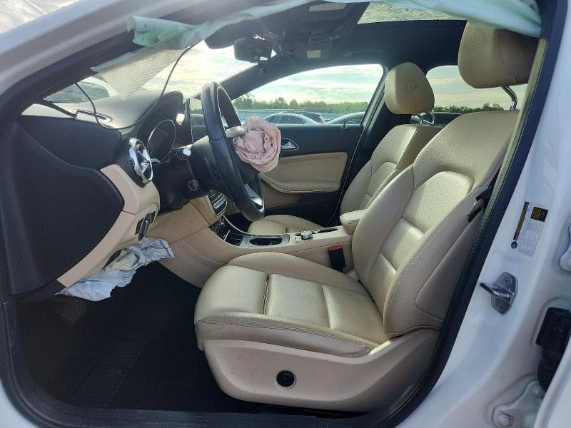 2018 MERCEDES-BENZ GLA 250 4MATIC 7
