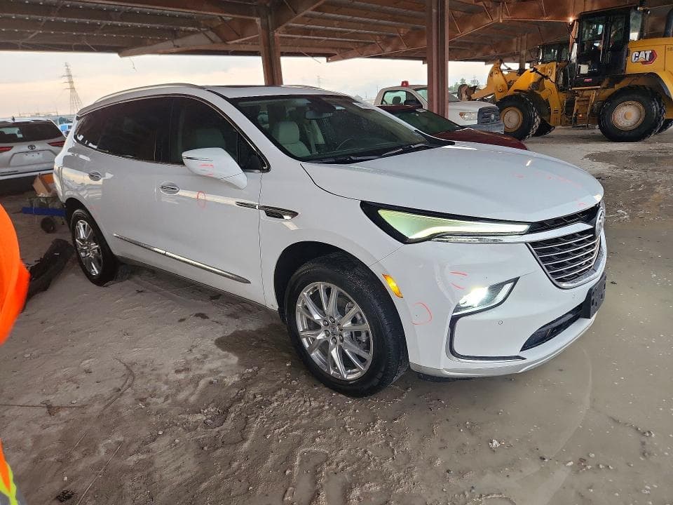 2023 BUICK ENCLAVE 4