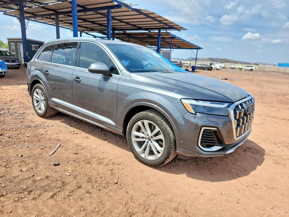 2025 AUDI Q7 PREMIUM PLUS 4