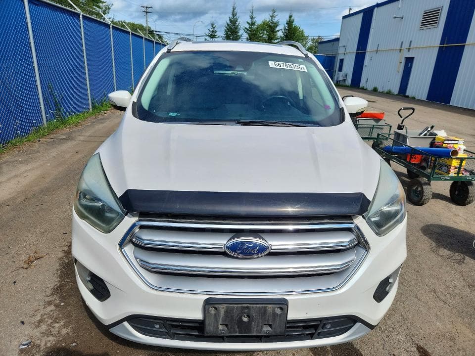 2017 FORD ESCAPE TITANIUM 5